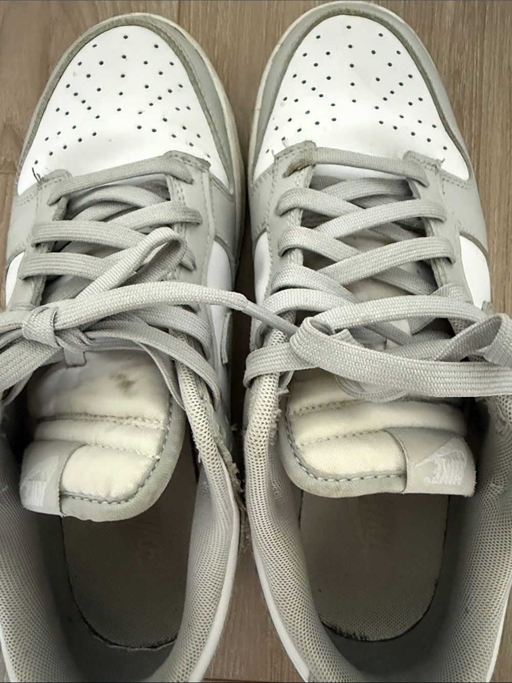 Men Nike Dunks - Picture 7 of 9